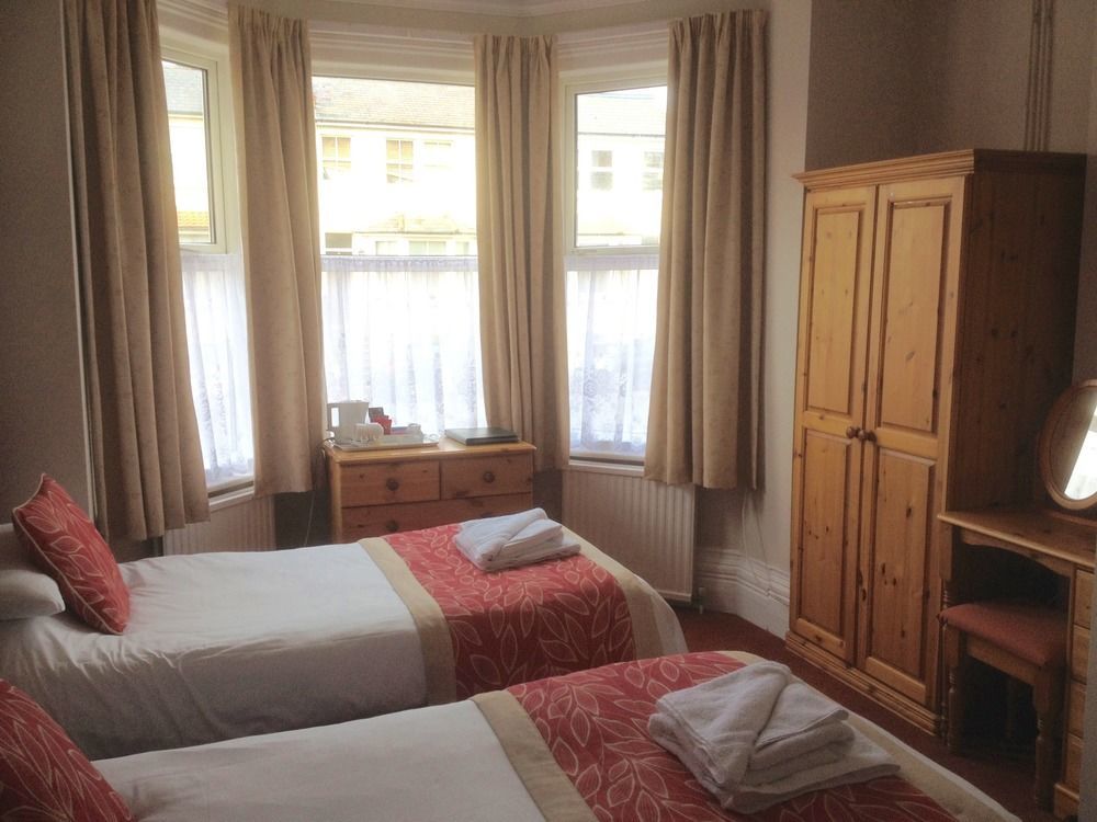 Bay Lodge Guest House AEGON International Esterno foto